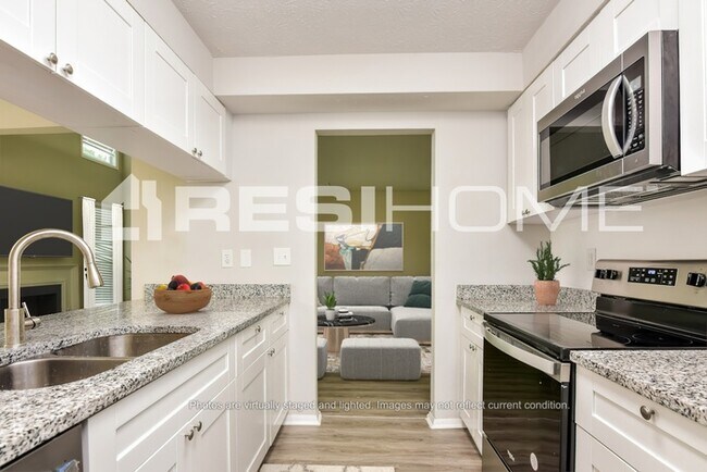Photo - 1283 Old Countryside Cir (Stone Mountain, GA) House