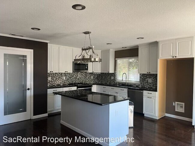 Building Photo - 3 br, 2 bath House - 8561 Diamond Oak Way