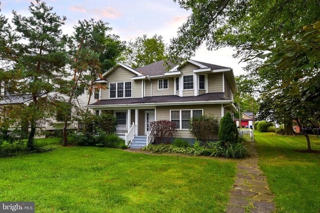 Photo - 1705 Commonwealth Ave Apartment