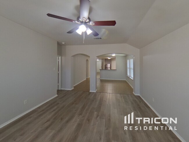 Building Photo - 1220 Koto Wood Dr
