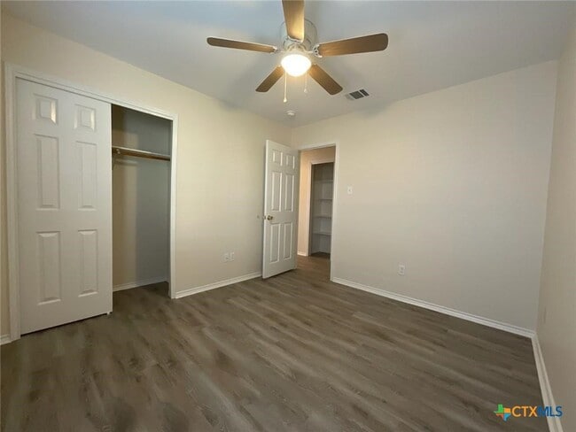 Building Photo - 169 Spring Branch Loop