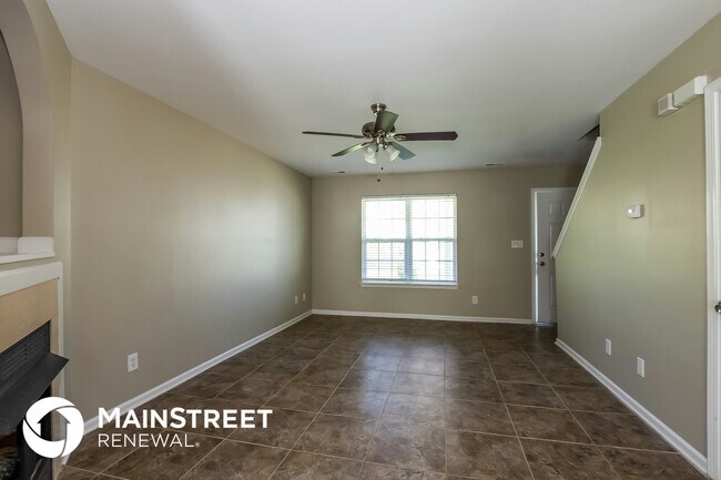 Foto del edificio - 6406 Nevin Glen Dr