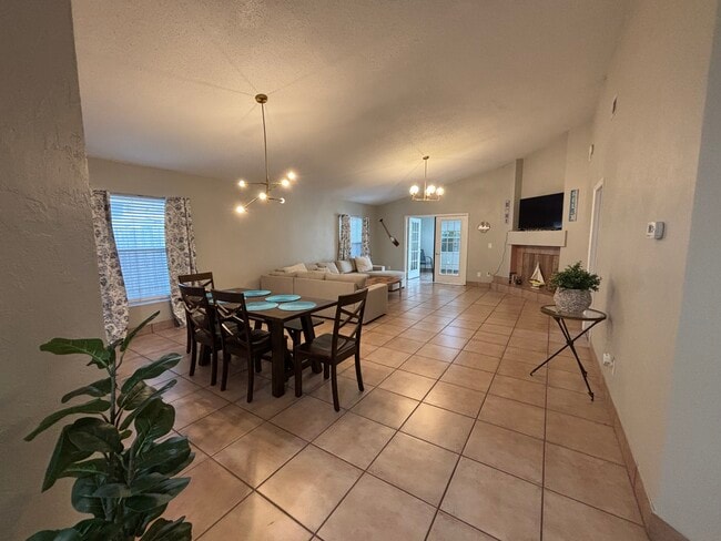 Building Photo - 44 Capistrano Dr