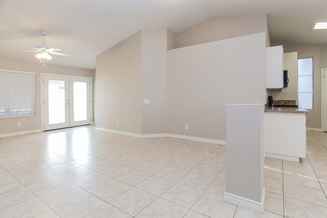 Foto del edificio - 5415 Moody Vista Ct