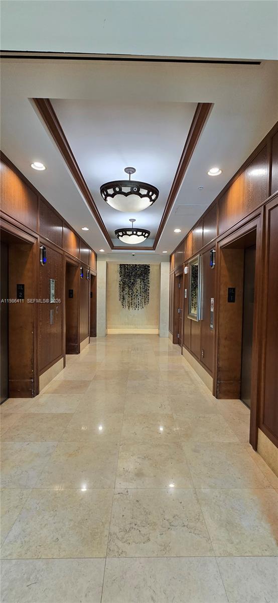 Foto del edificio - 347 N New River Dr E