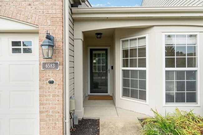 Building Photo - 6583 Pondfield Ln