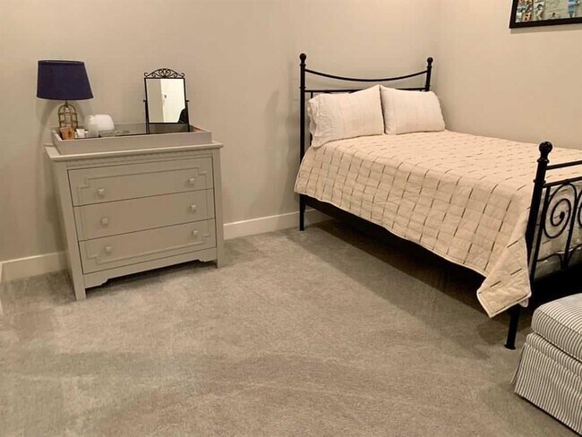 Foto del edificio - 2416 Cochran St