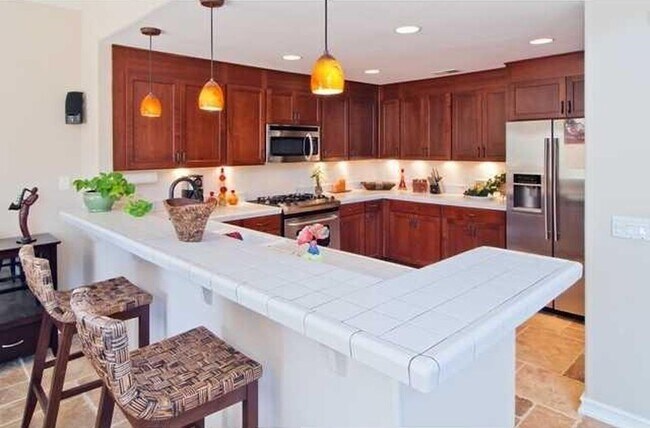 Foto del edificio - Large Carlsbad Townhouse, 2 Primary Bedroo...