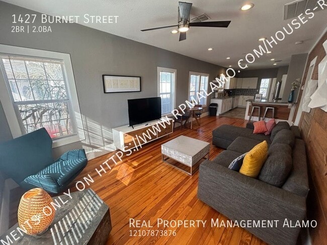 Building Photo - 1427 Burnet St