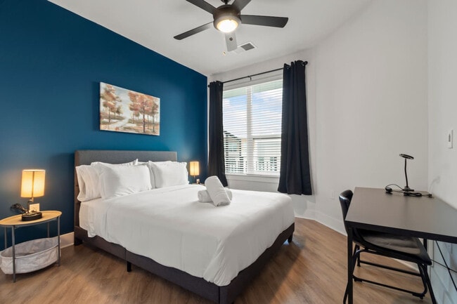 Foto del edificio - 2317 W Grace St