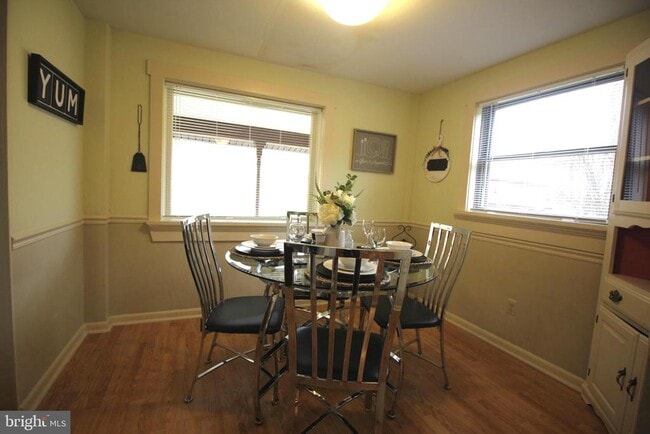 Building Photo - 48 Poor Farm Rd