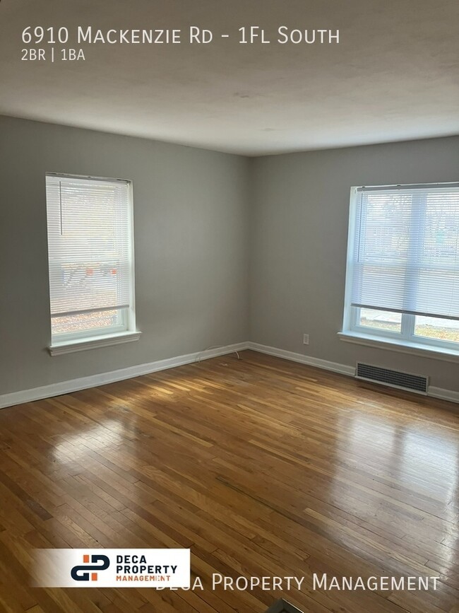 Building Photo - 2 Bedroom Apartment