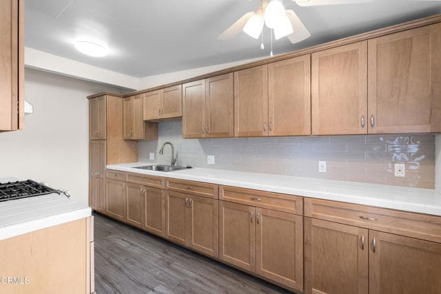 Building Photo - 2707 Montrose Ave