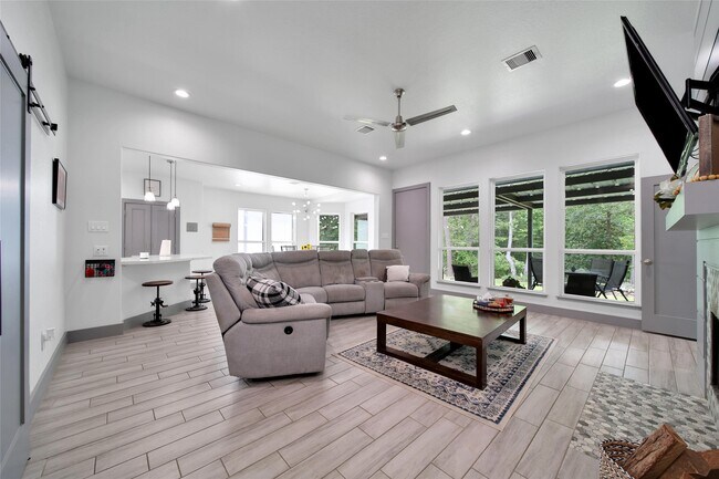 Building Photo - 28402 Calaveras Creek Ct