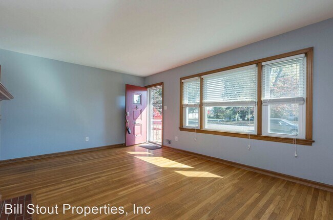 Building Photo - 3 br, 2 bath House - 2531 Meadow Drive