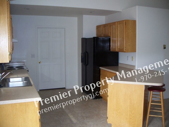 Foto del edificio - Redlands 3 Bath 2 Bath Duplex