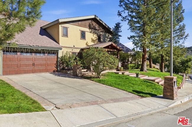 Building Photo - 3664 Gleneagles Dr