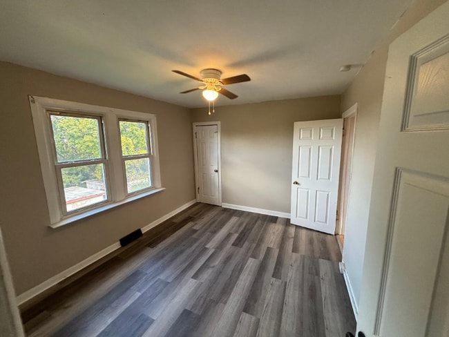 Foto del edificio - 436 Action St