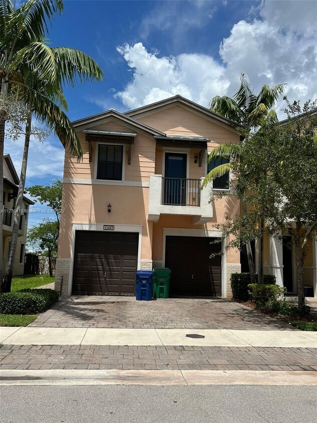10449 NW 61 Ln., Doral, FL 33178 Townhome Rentals in Doral FL
