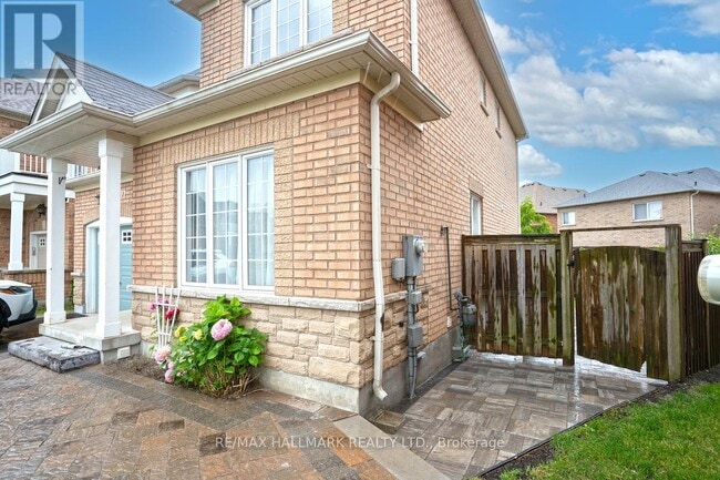 Building Photo - 77 Wheelwright Dr