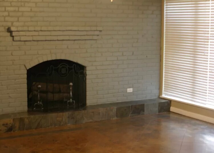Building Photo - 195 Cindy Lou Pl