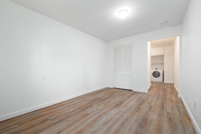 Foto del edificio - Beautiful renovated studio now available in San Diego!