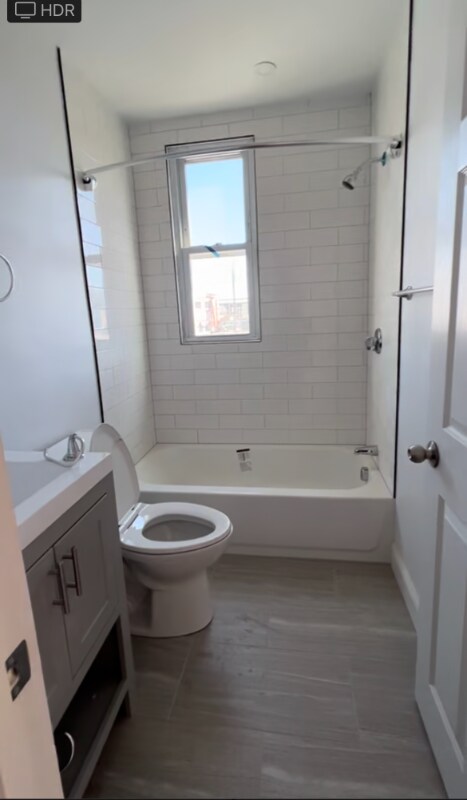 Foto del edificio - 362 Princeton St