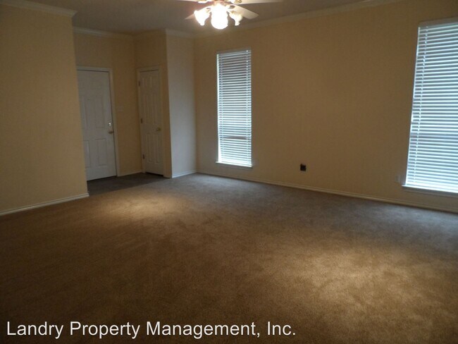 Building Photo - 1505 Karen Ct
