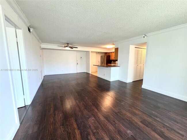 Foto del edificio - 5260 NW 2nd Ave