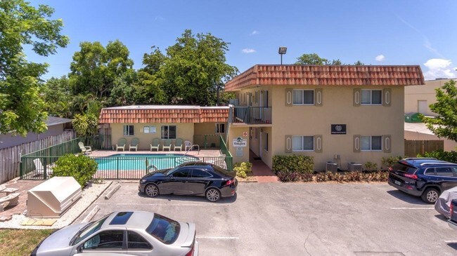 Foto del edificio - 1274 NE 40th St