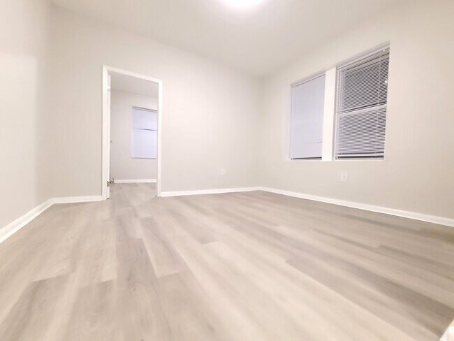 Foto del edificio - 5109 Hudson Ave