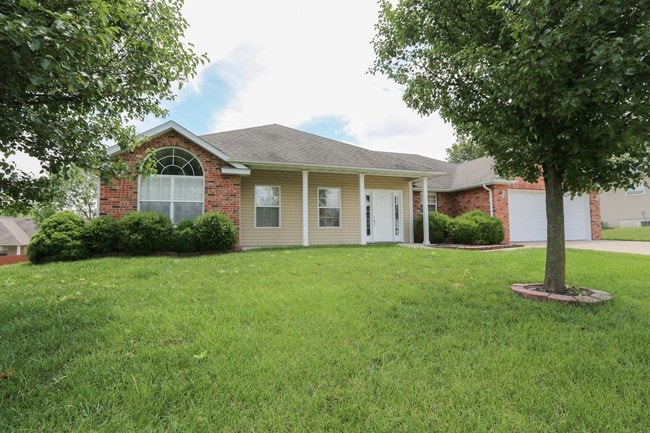 Building Photo - 5504 Kelsey Dr
