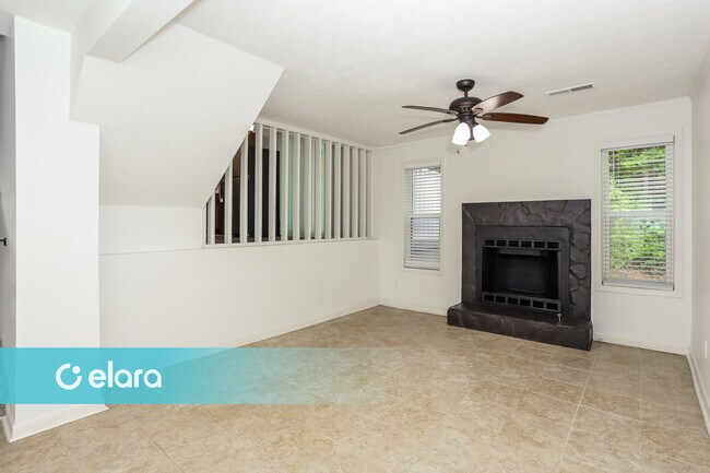 Building Photo - 1434 SHERRIE LN SW