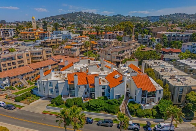 Building Photo - 303 Coast Blvd