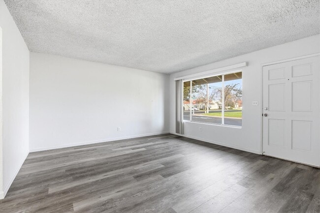 Foto del edificio - 1802 Rockford Ave