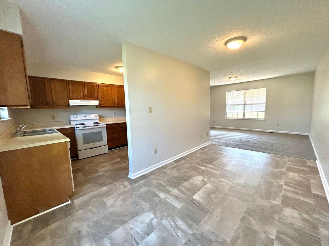 Primary Photo - 2 bedroom/2 bath unit for rent
