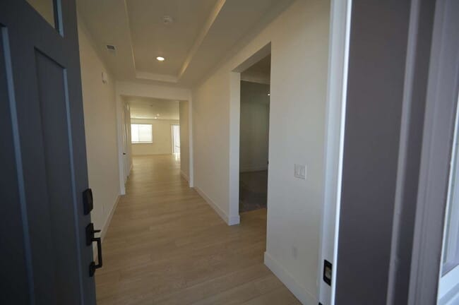 Building Photo - Beautiful New 3 Bed 2 Bath Home in Rolling Hills – Built in 2025