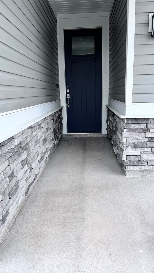 Building Photo - 1841 Cogdill Trace