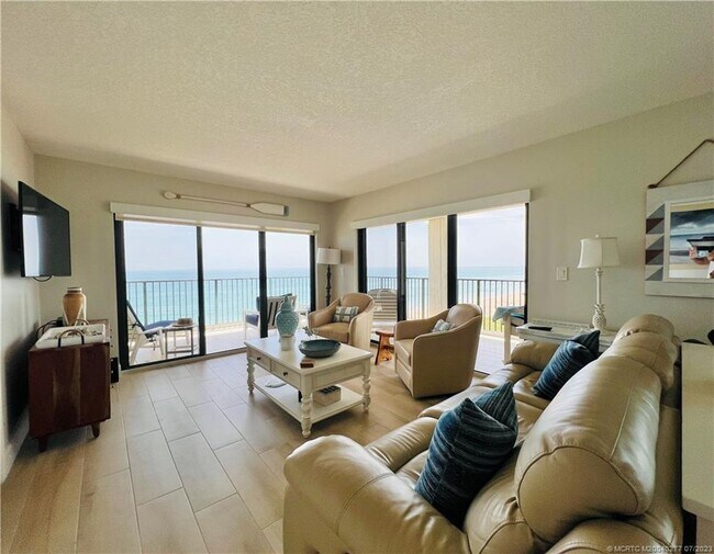 Building Photo - 9400 S Ocean Dr
