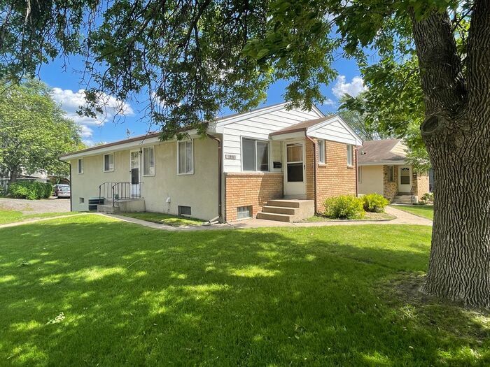 Foto principal - Columbia Heights Side by Side, Attached Ga...