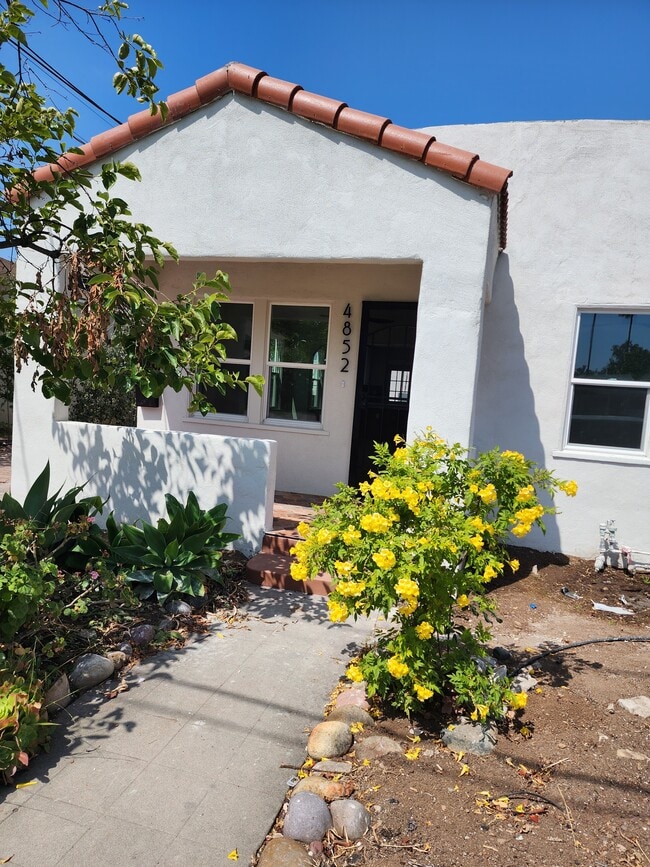 Building Photo - 4852 Cypress St