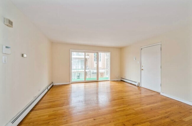 Foto del edificio - 2334 W 111th St