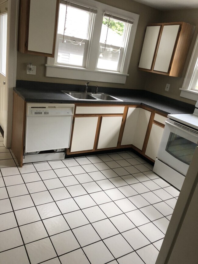 Foto del edificio - 3 Bedroom 2 Bath house