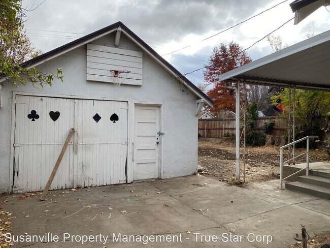 Building Photo - 2 br, 1 bath House - 1516 Fourth St