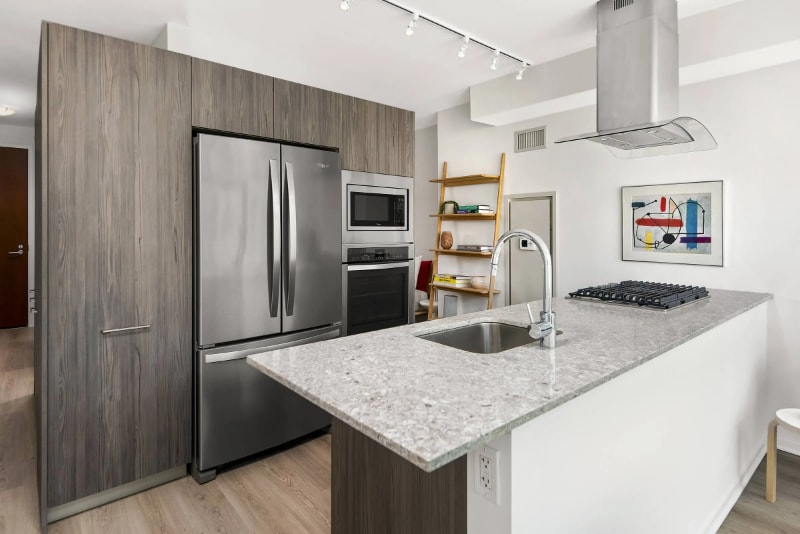 Photo - 518 N Fairbanks Ct (Chicago, IL)