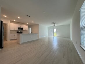 Building Photo - 11661 Radiant Shr Lp