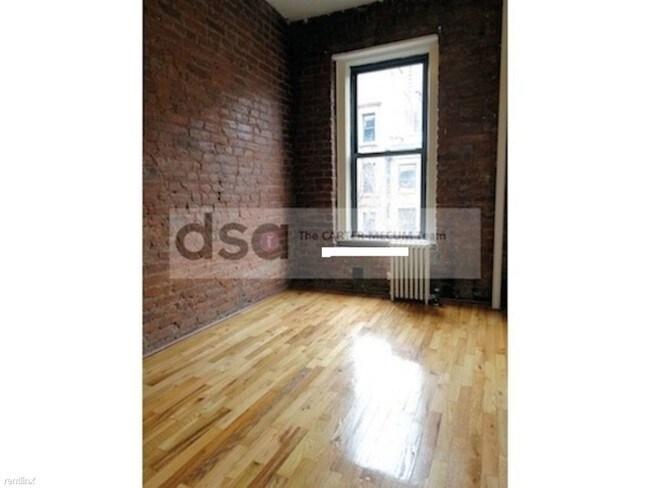 Building Photo - 429 W 46th St