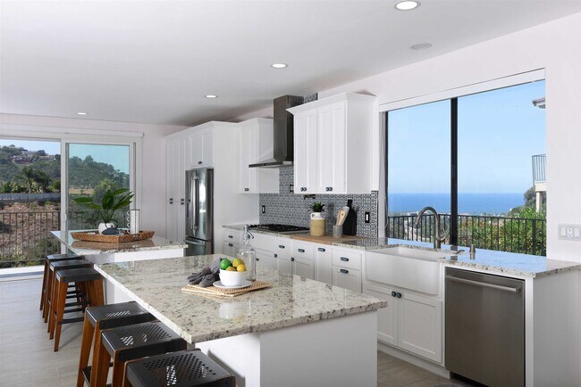 Building Photo - 7658 Caminito Coromandel
