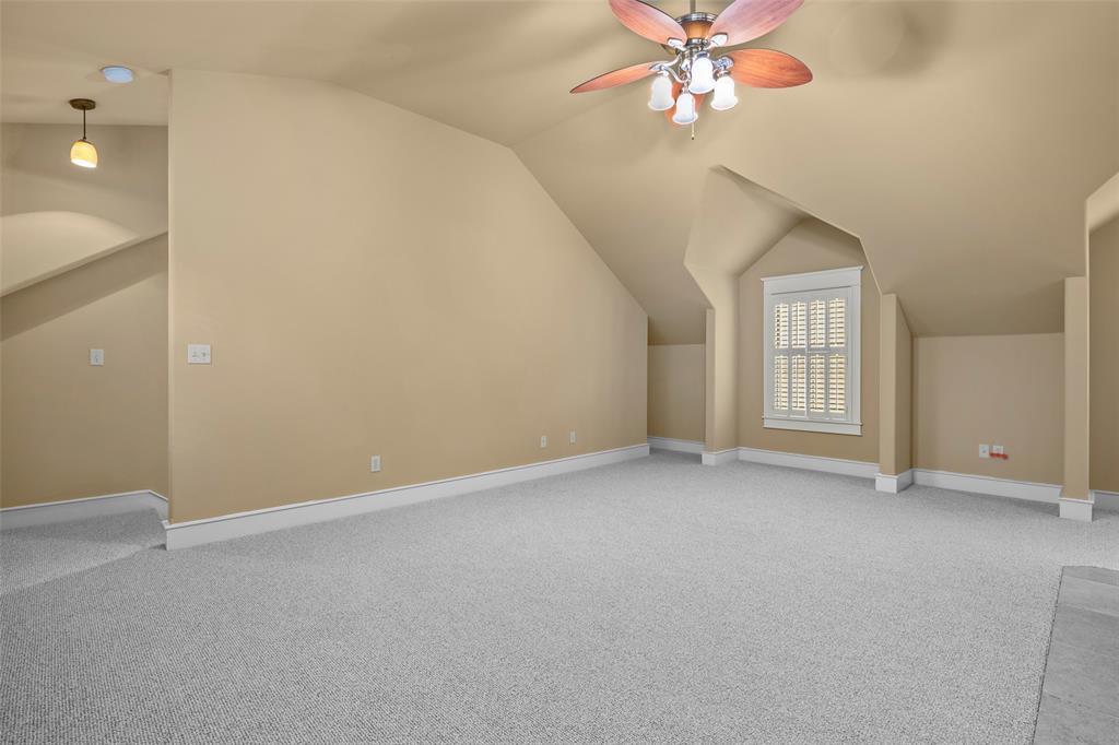 Building Photo - 5608 Jim Hogg Ave