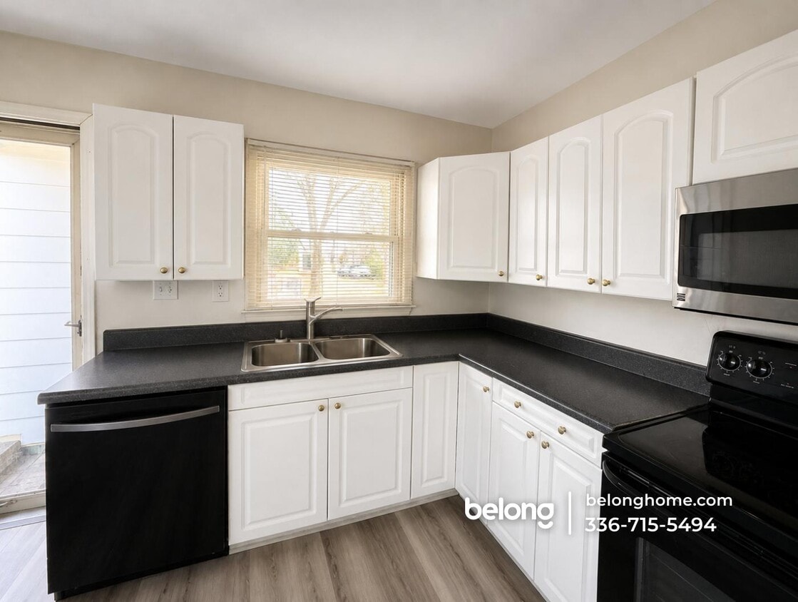 Foto del edificio - 7245 Beaverwood Dr